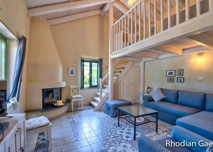 Rhodian Gaea Theológos